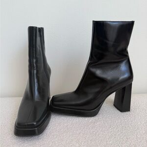 Jeffrey Campbell Black Ankle Boots